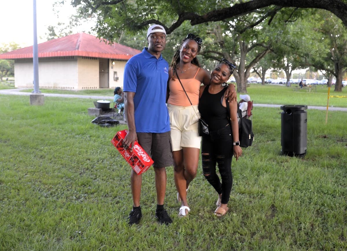 THC Father’s Day BBQ Party @ Cullen Park — photo 2 of 2